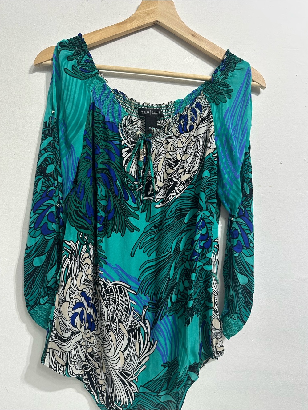 White House Black Market Teal & Navy Floral Off-Shoulder Bodysuit